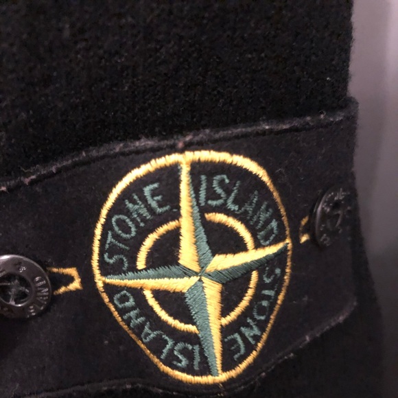 Stone Island Cardigan - Picture 4 of 4
